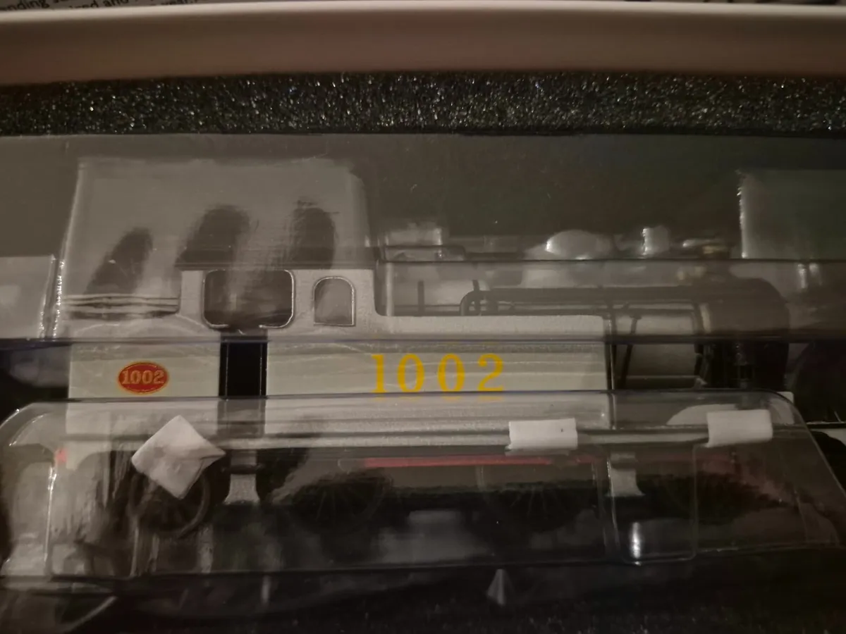 Model train - Image 2