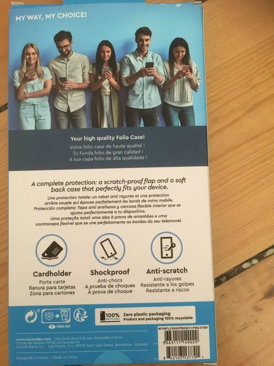 BRAND NEW IN BOX iPHONE 11 Cover Case, Black - Image 4