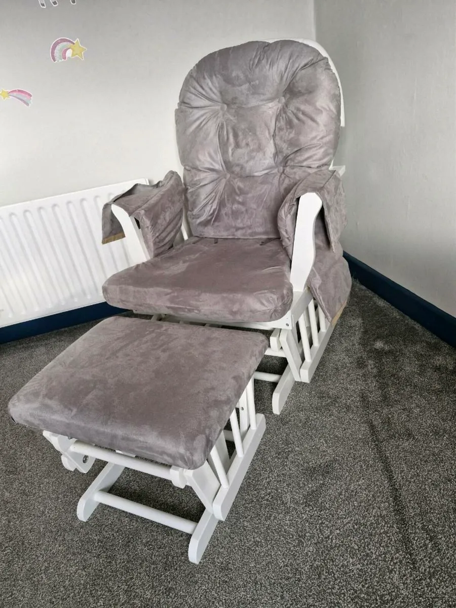 Feeding nursery chair - Image 2