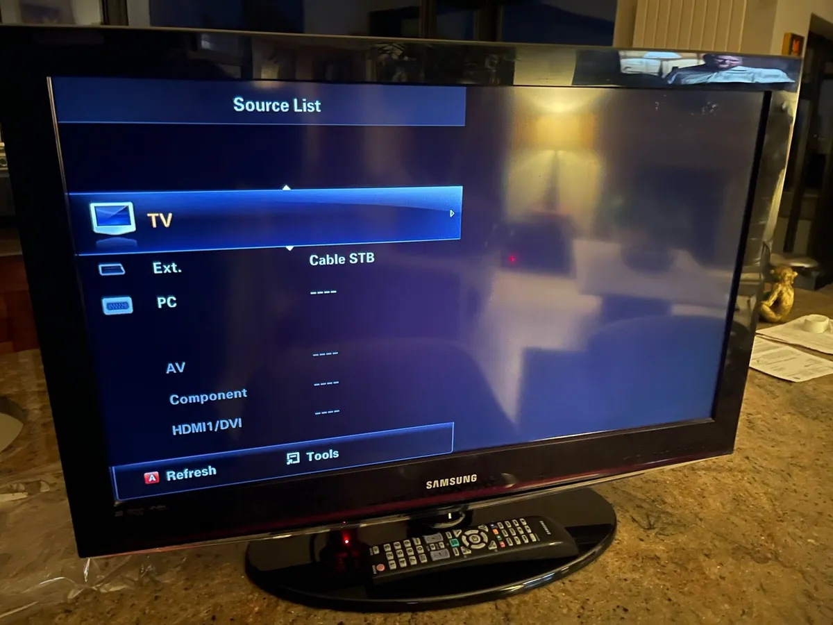 Premium Brand Samsung 32” TV - Can Deliver