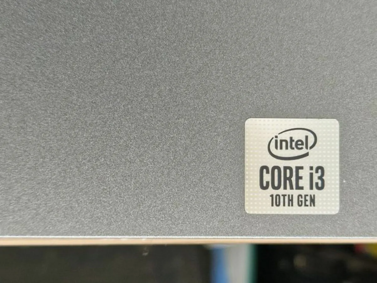 Dell Latitude 5410 Alienware Fast Laptop, 8GB RAM - Image 4