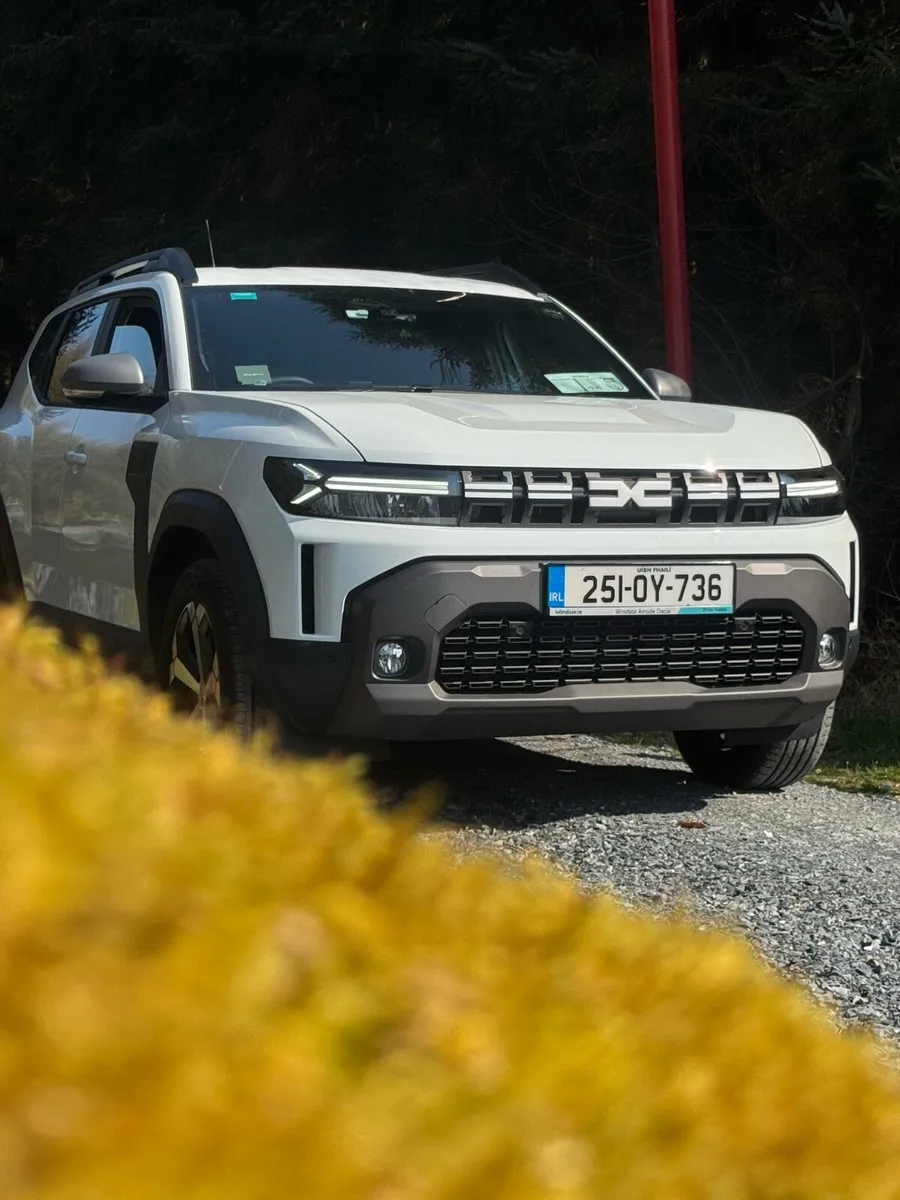 Dacia Duster 1.6 Hibrid - Image 1