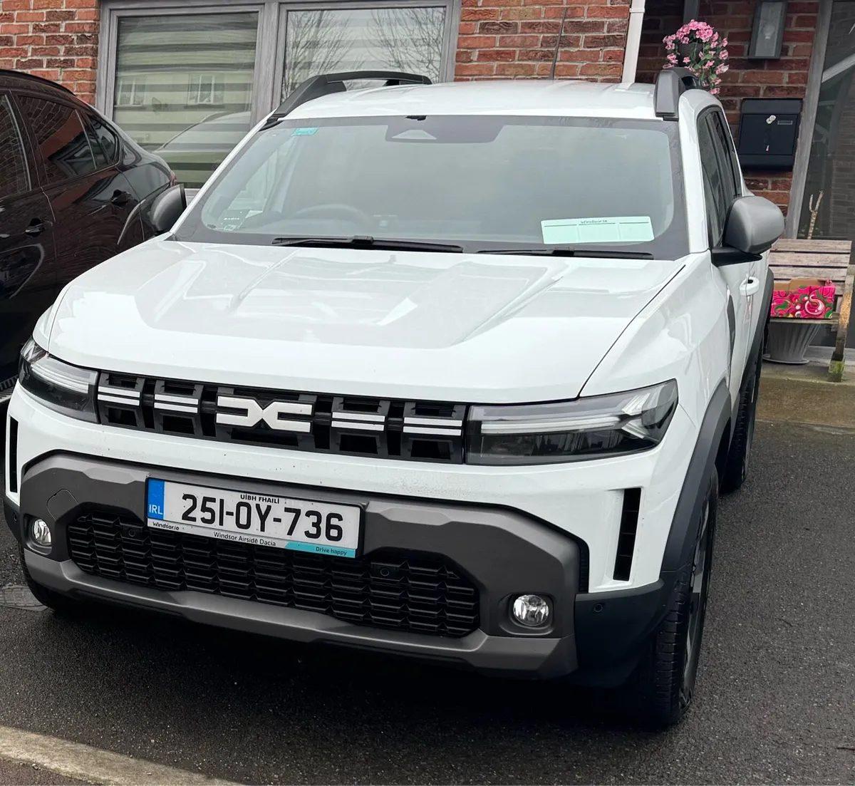 Dacia Duster 1.6 Hibrid - Image 2