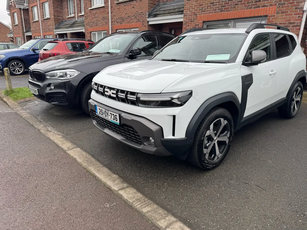 Dacia Duster 1.6 Hibrid - Image 3