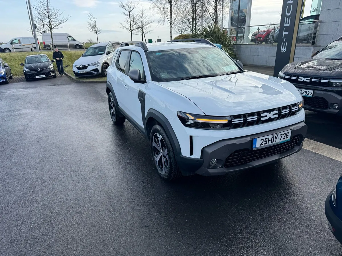 Dacia Duster 1.6 Hibrid - Image 4