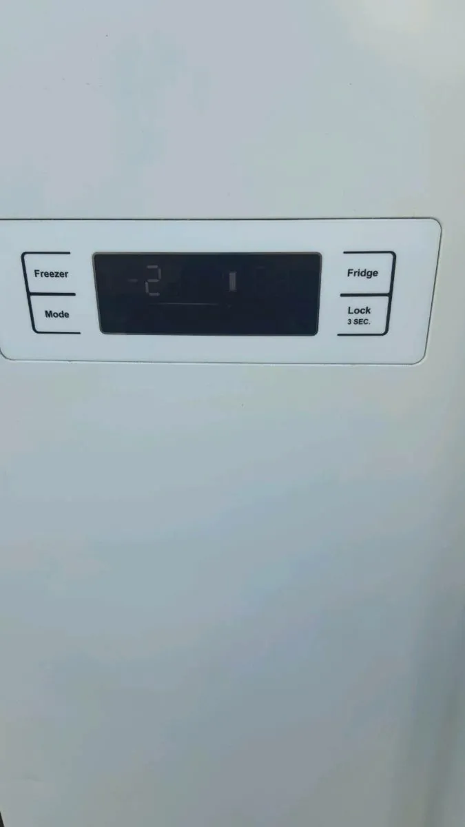 American Style Fridge Freezer - Image 4