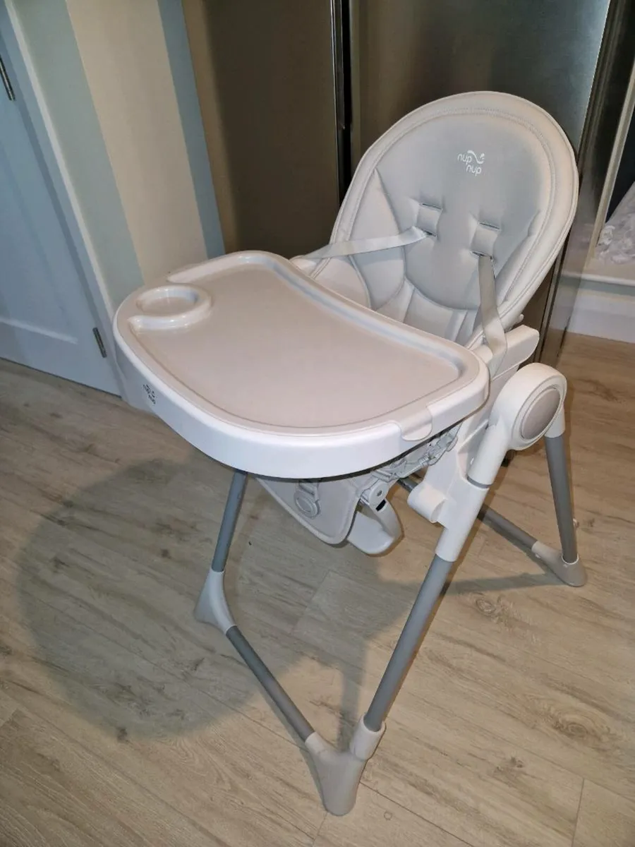High chair - Image 4