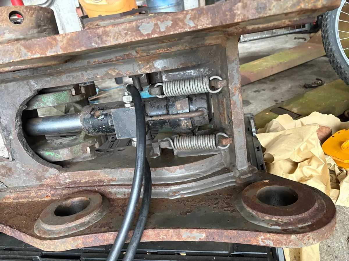 Geith hitch reconditioned - Image 2