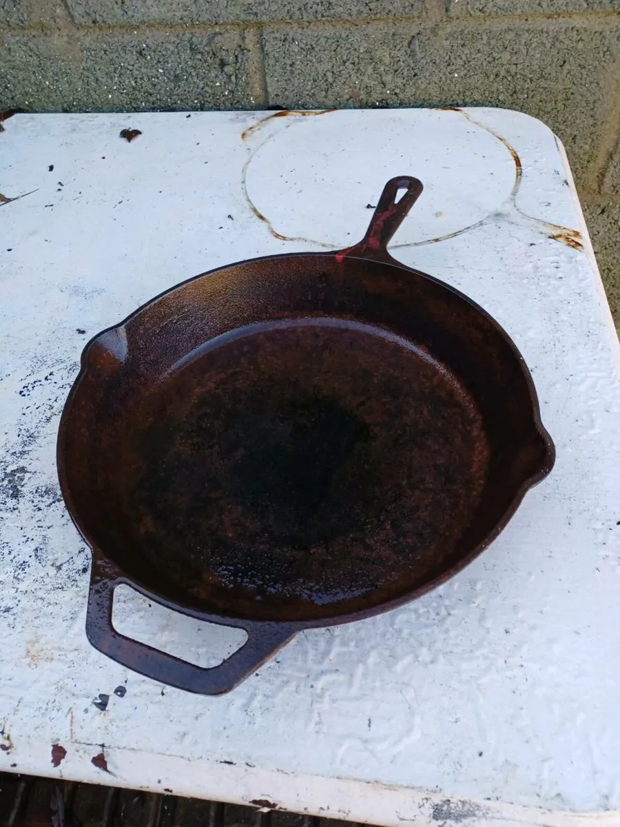 Antique Cast-iron Pan - Image 3