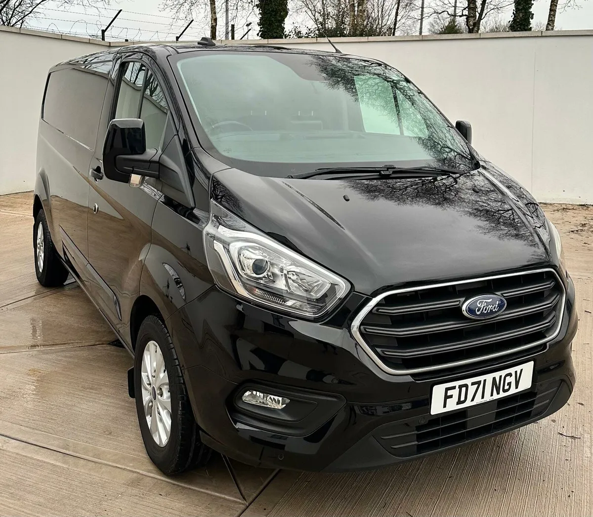 Ford Transit - Image 1