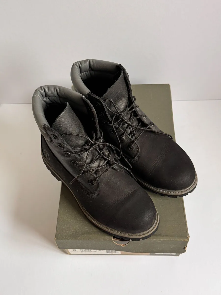 Timberland Waterville 6 inch Boots - Image 2