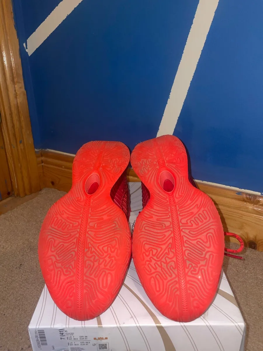 LeBron 21 Red. Basketball shoes. - Image 3