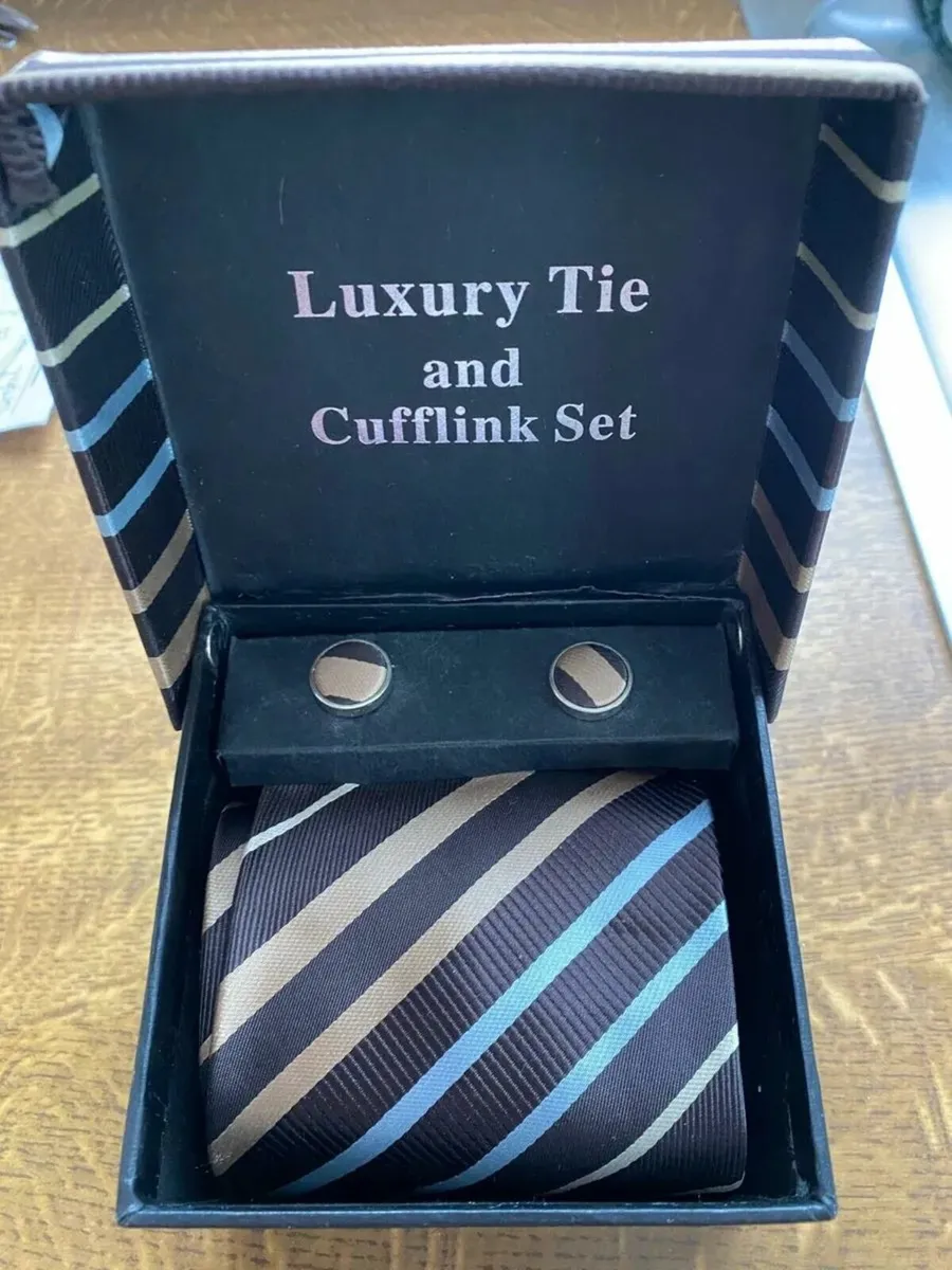 NEW Henri Ross Cufflinks and Tie Set in Box - Image 1