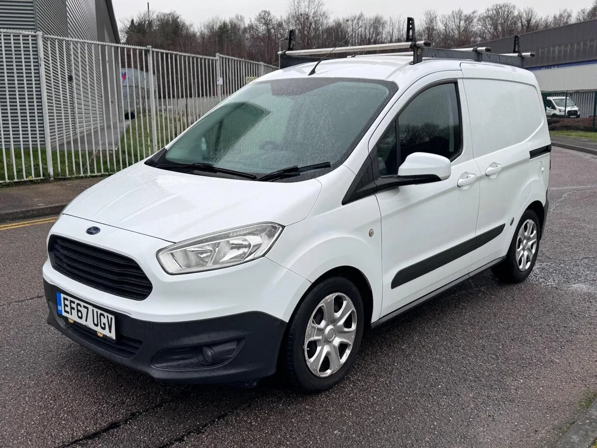 2018 Ford Transit Courier Small Panel Van - Image 2