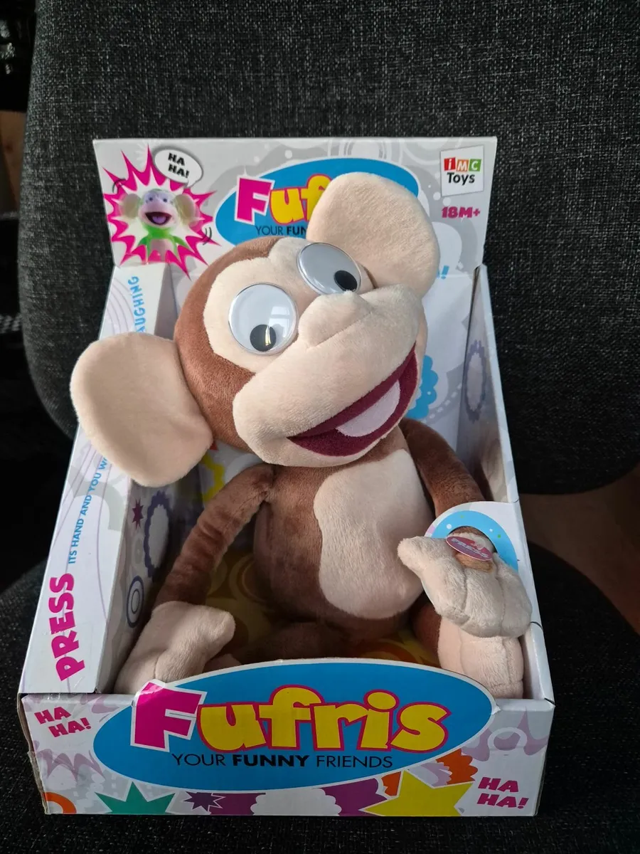 Fufris laughing monkey soft plush toy - Image 1