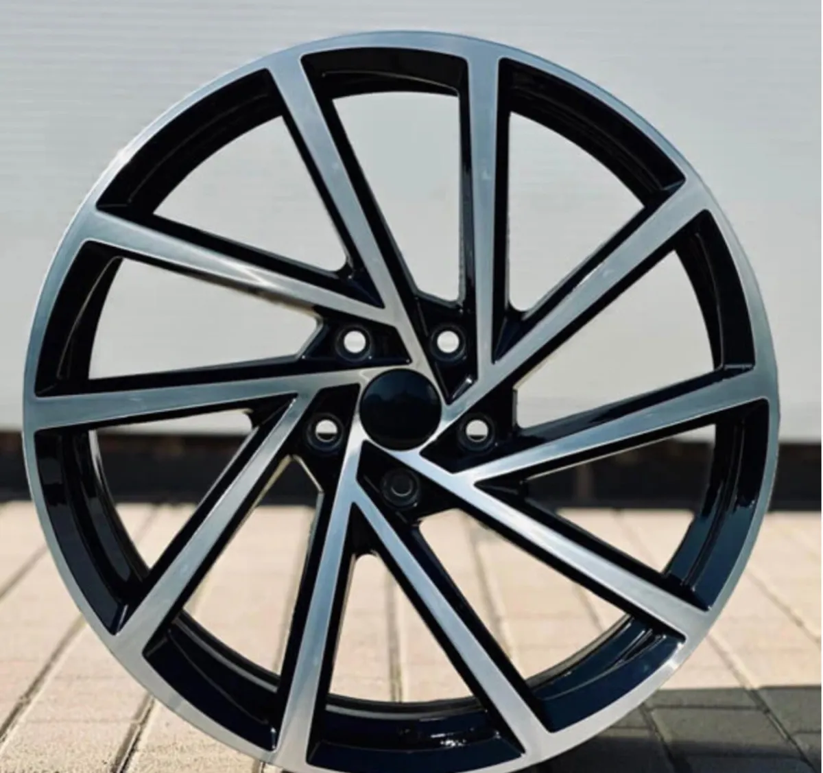 19” Spielberg alloy and tyres offer 5x112