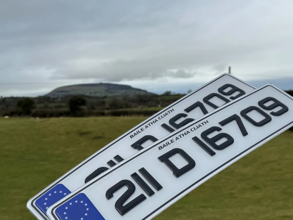 All types of number plates delivered - Image 1