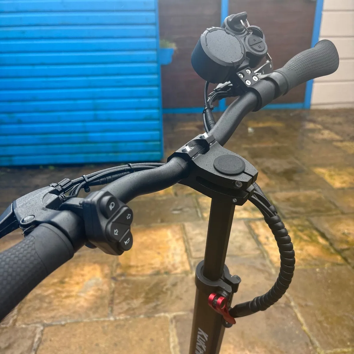 E-scooter KuKirin M4 Max Electric Scooter - Image 4