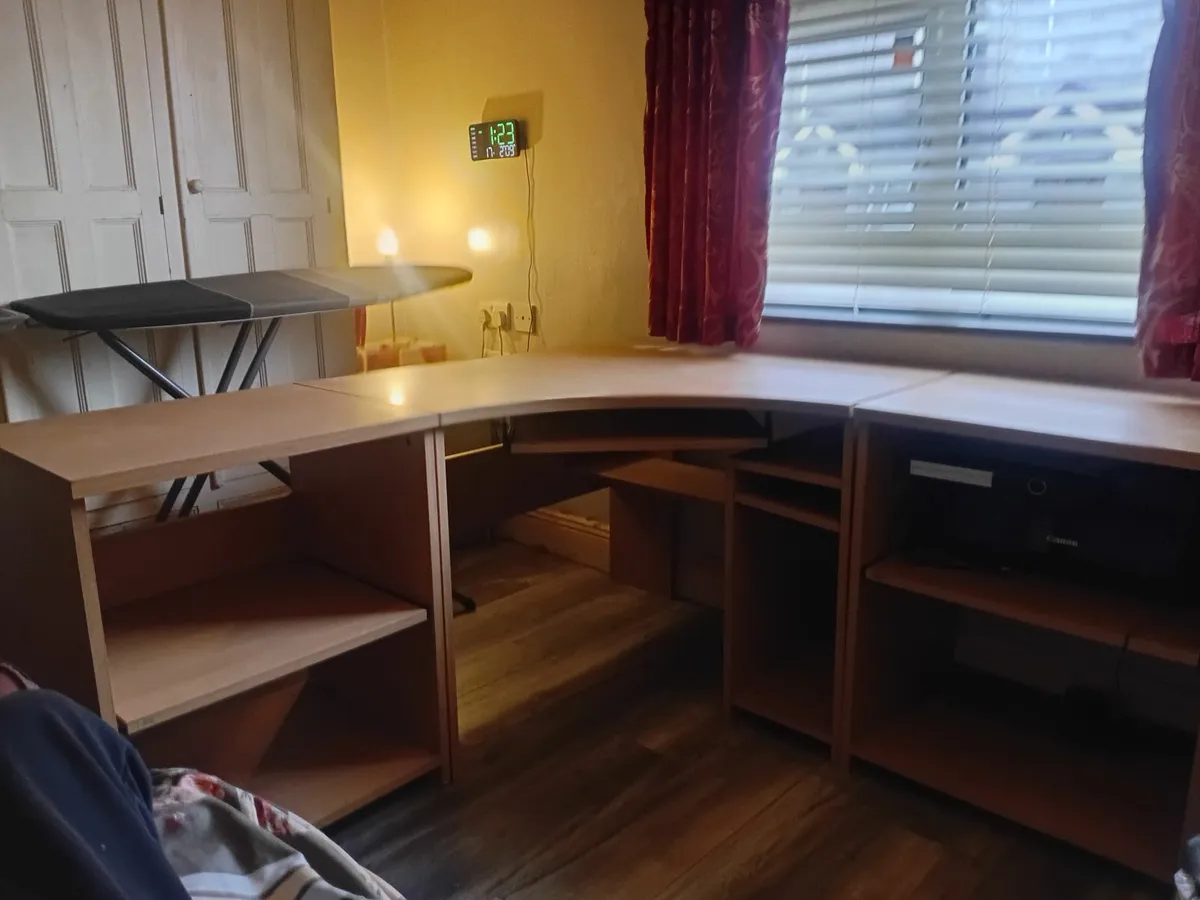 Home office furniture - Image 1