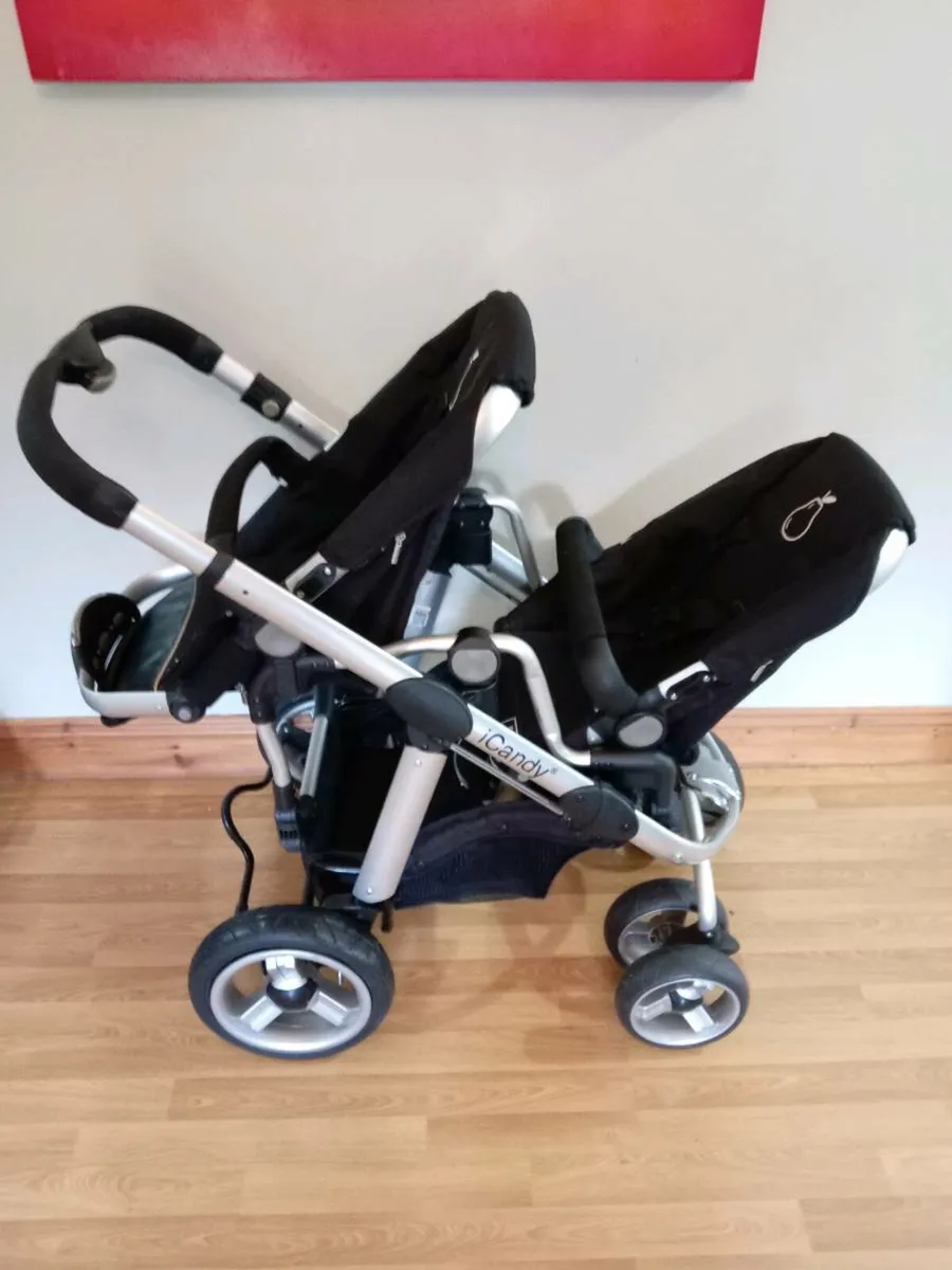 Twin Buggy-I CANDY-Condition As New With All Extra - Image 2