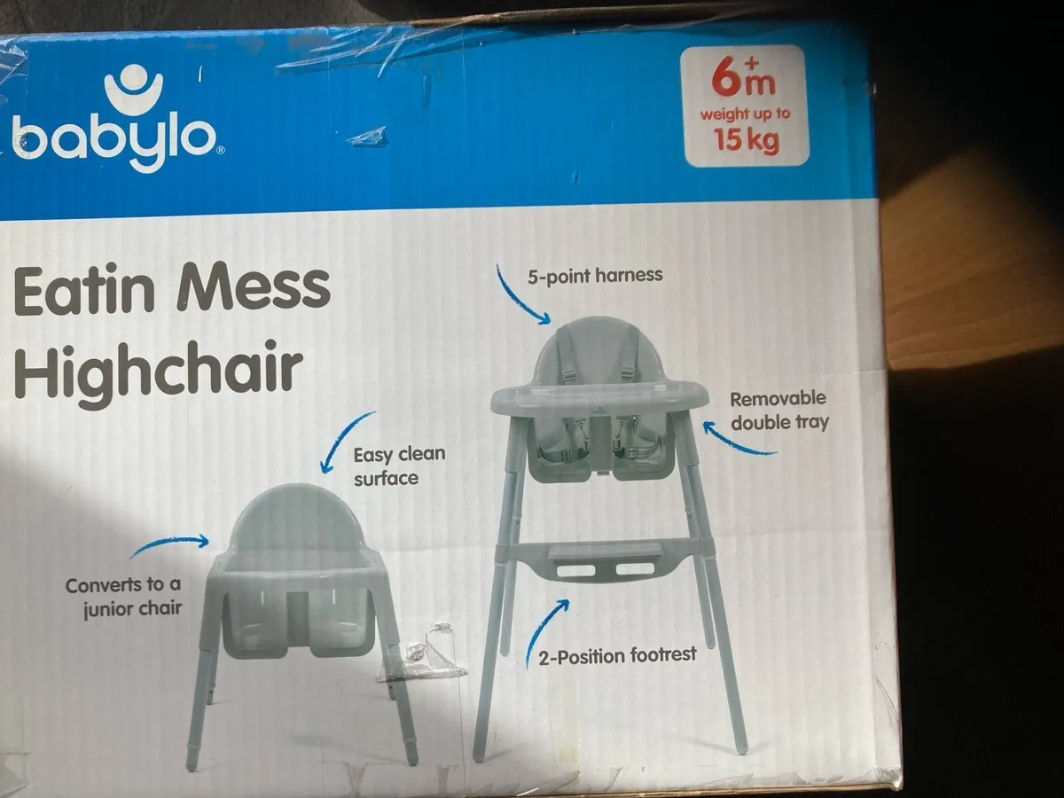 High chair - Image 1