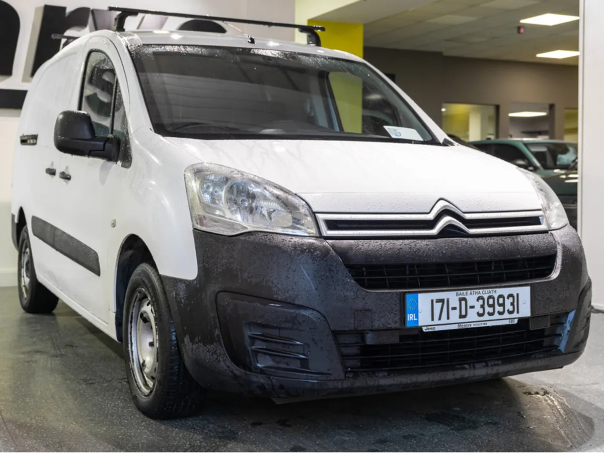 Citroen Berlingo LX BLUEHDI 100 750KG LWB MY40 - Image 1