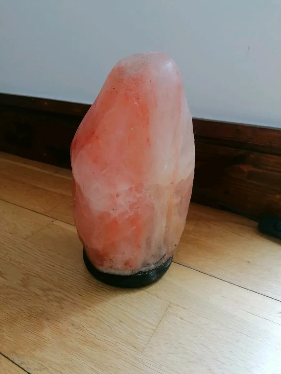 Himalayan Salt Lamp - Image 2