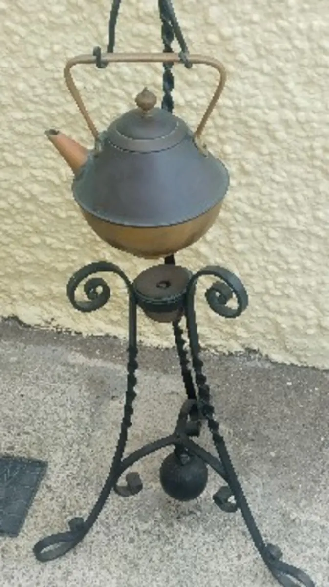Antique Spirit kettle on metal tripod stand - Image 2