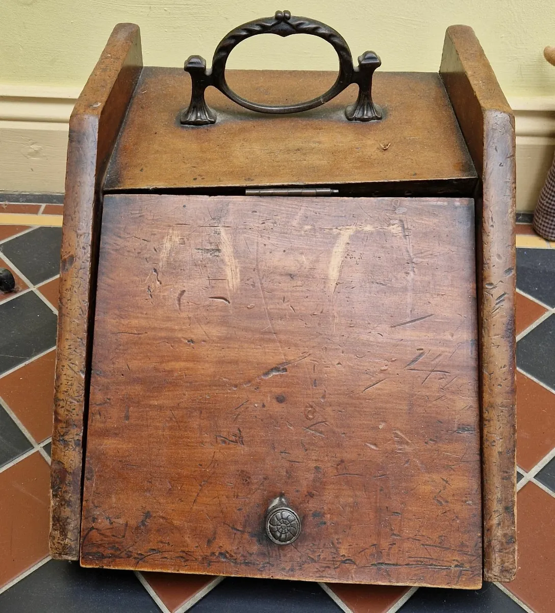 Antique Coalbox - Scuttle - Image 1