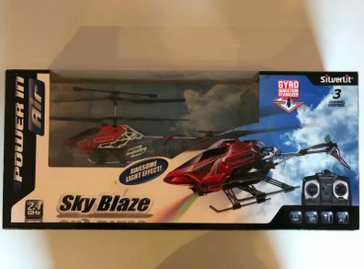 Radio Control Gyro Helicopter (Lighting Effects) - Image 1