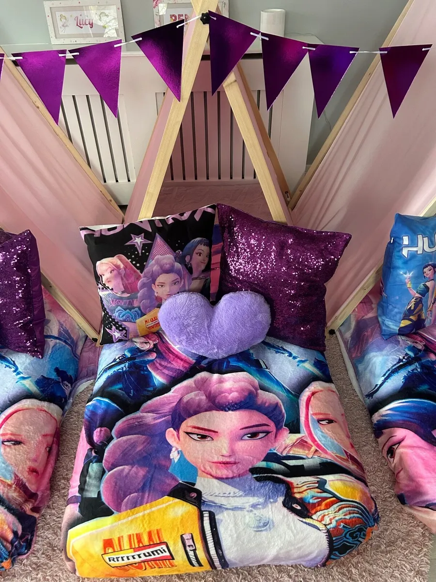 Teepee sleepover party tents - Image 3