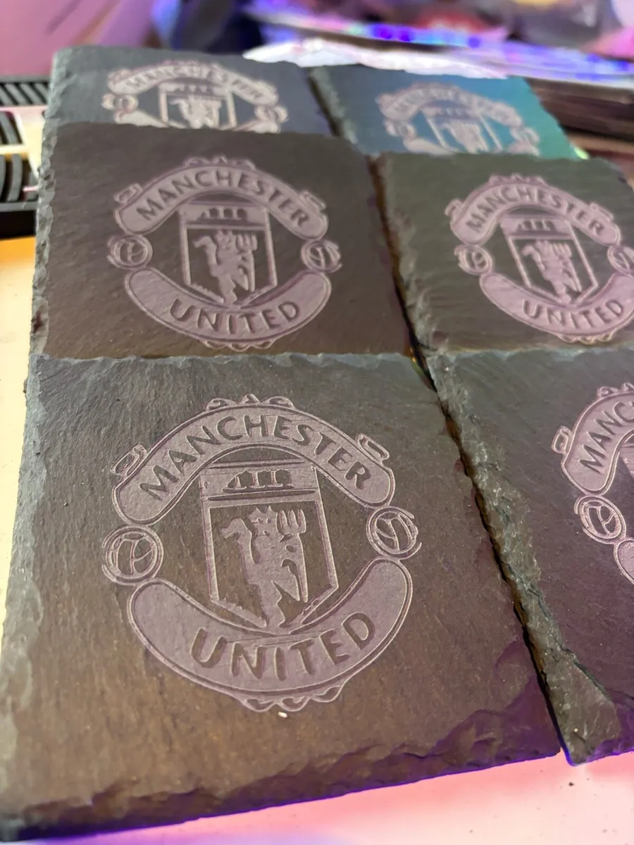 Man united slate coaster - Image 1