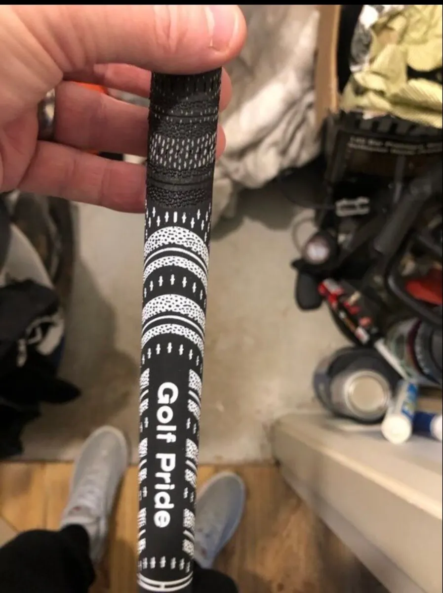 Full Set (13) MIDSIZE Golf Pride Grips - Image 3