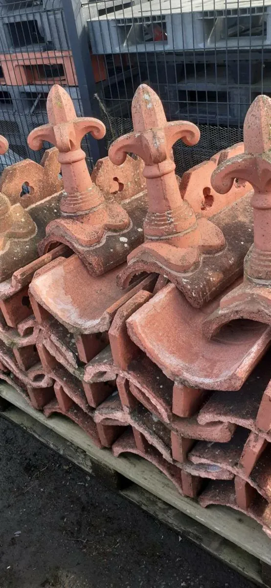 Bangor slates chimney pots floor ridge roof tiles - Image 2