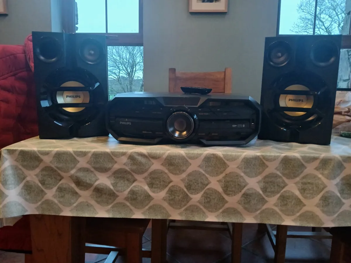 Philips Stereo Music System