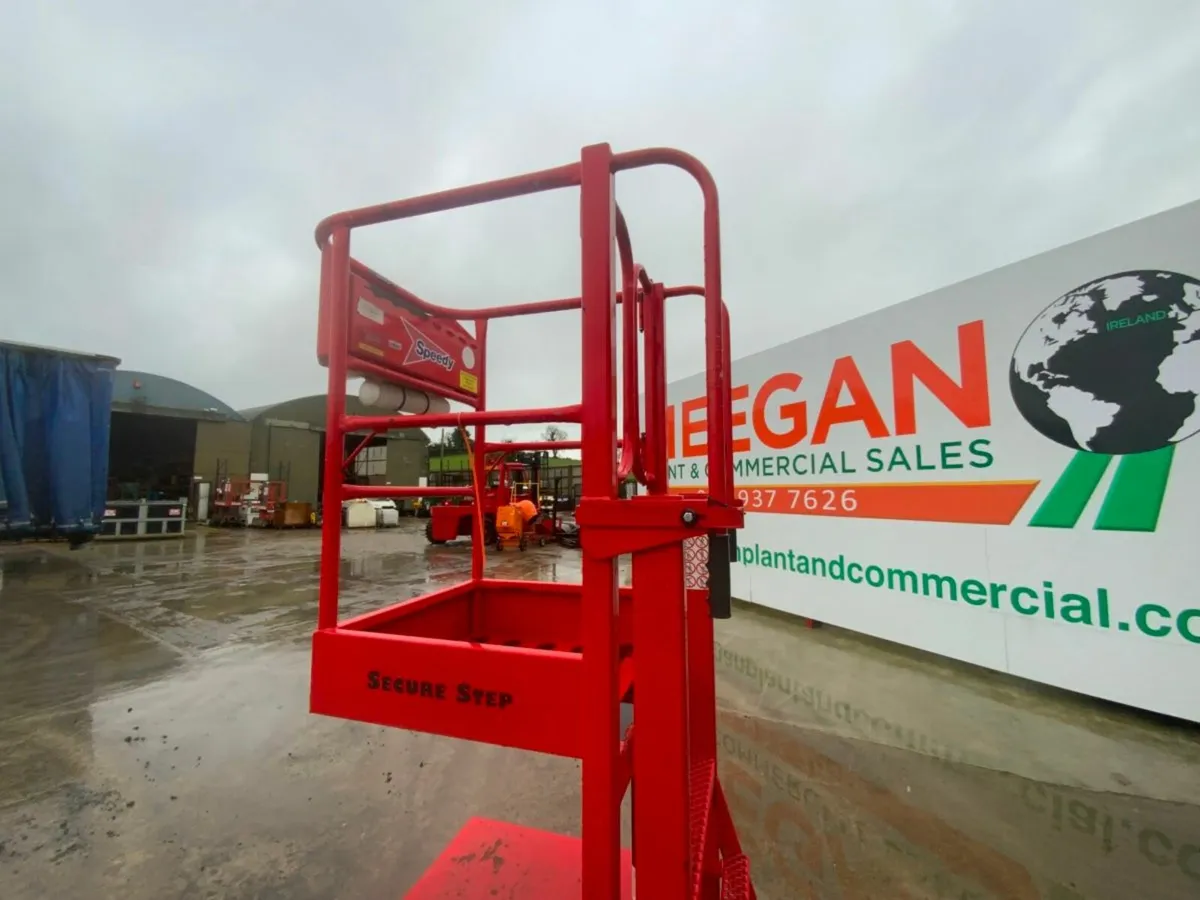 LAING SS130 ACCESS PODIUM PLATFORM.......4758v. - Image 2