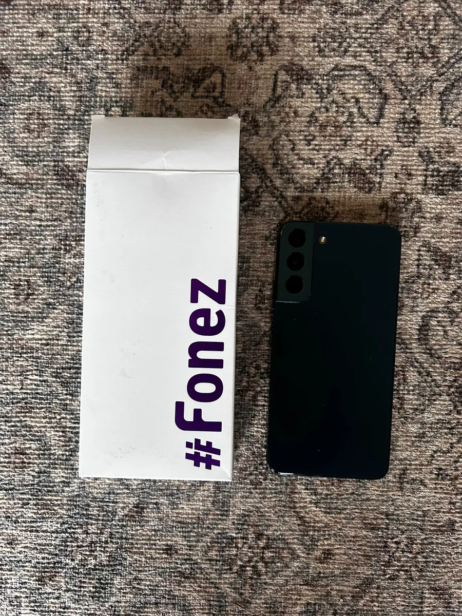 Samsung Galaxy S22+ - Image 3