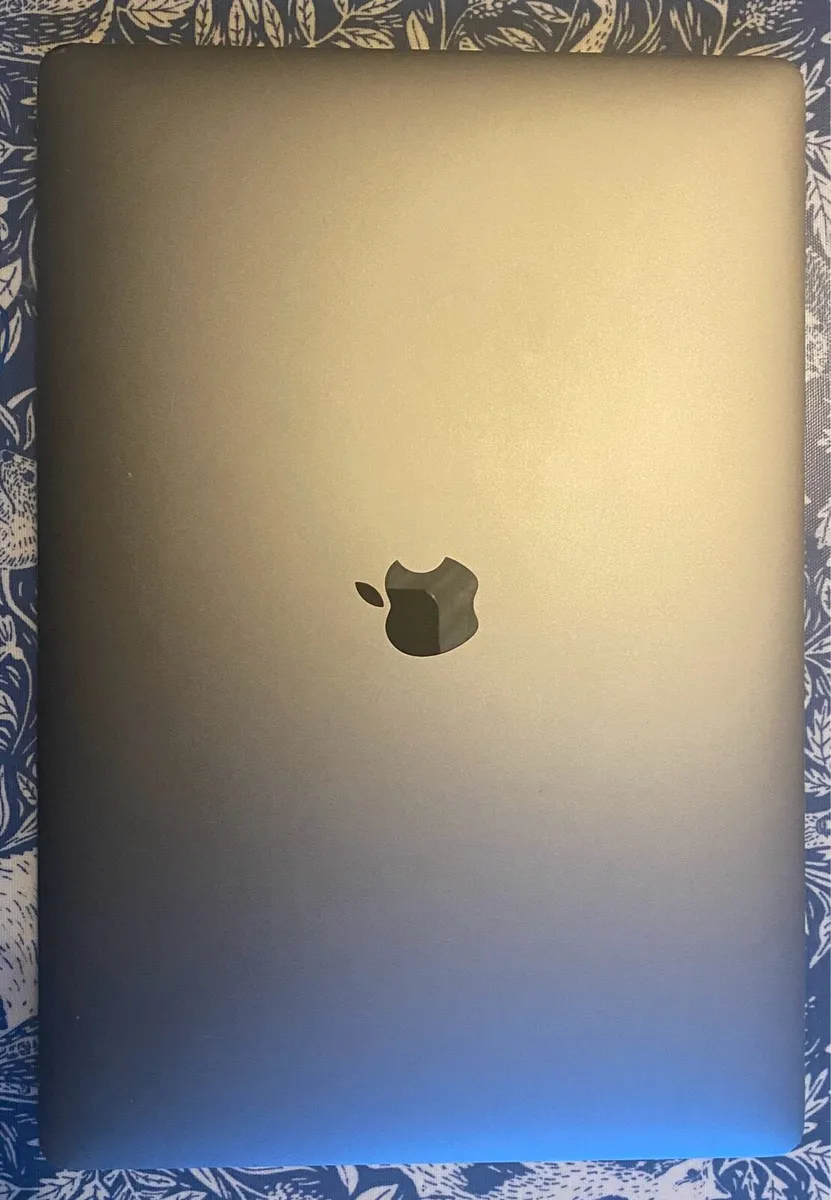 MacBook Pro 15’’ 2017,  I7, 16GB Ram,512 GB Memory - Image 3