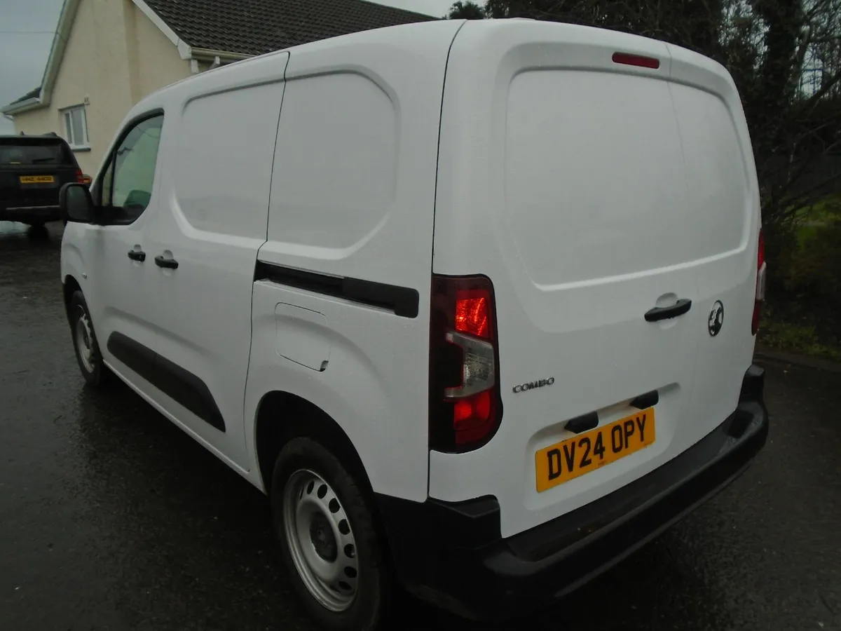 2024 Vauxhall Combo PRIME 100 HP - Image 4