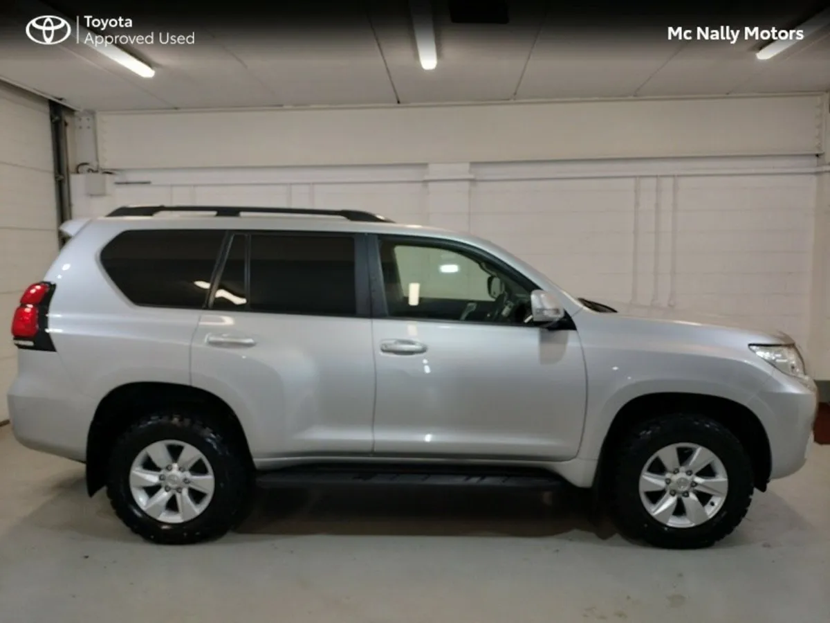 Toyota Land Cruiser LC LWB GX COMM VAT INVOICE - Image 4