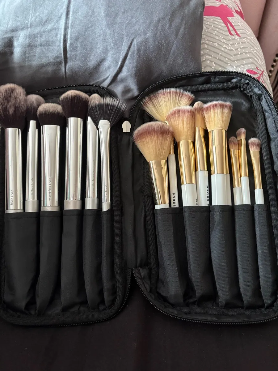 Make up brushes - Image 1