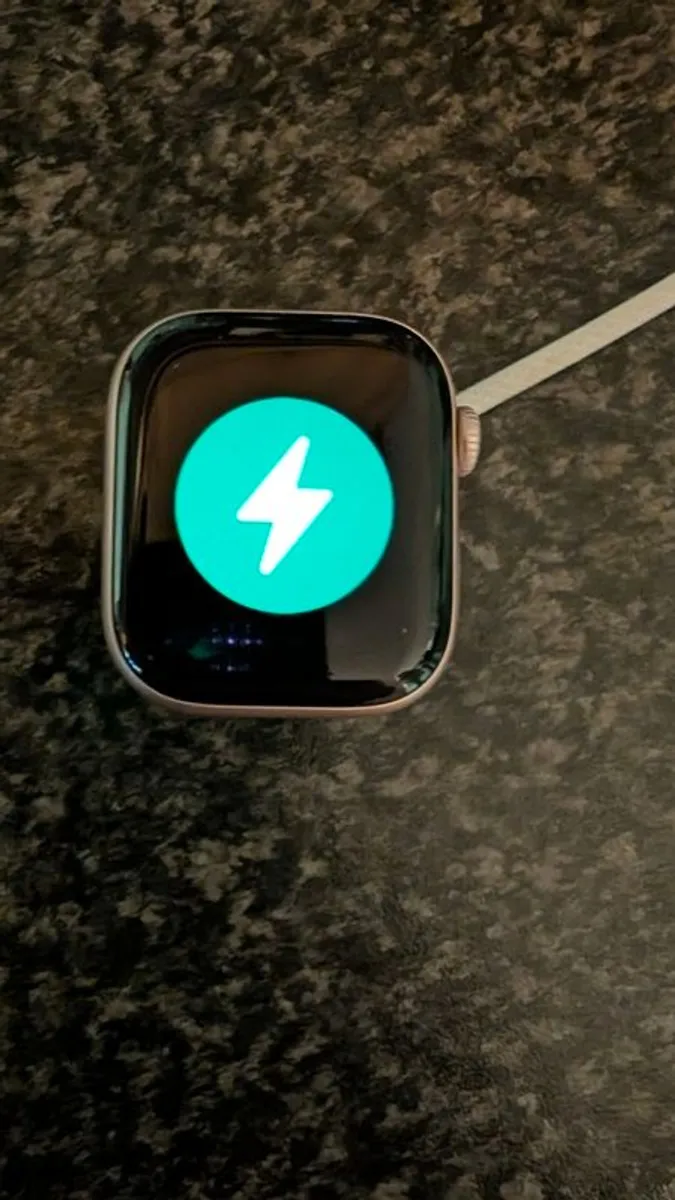 Apple Watch - Image 2