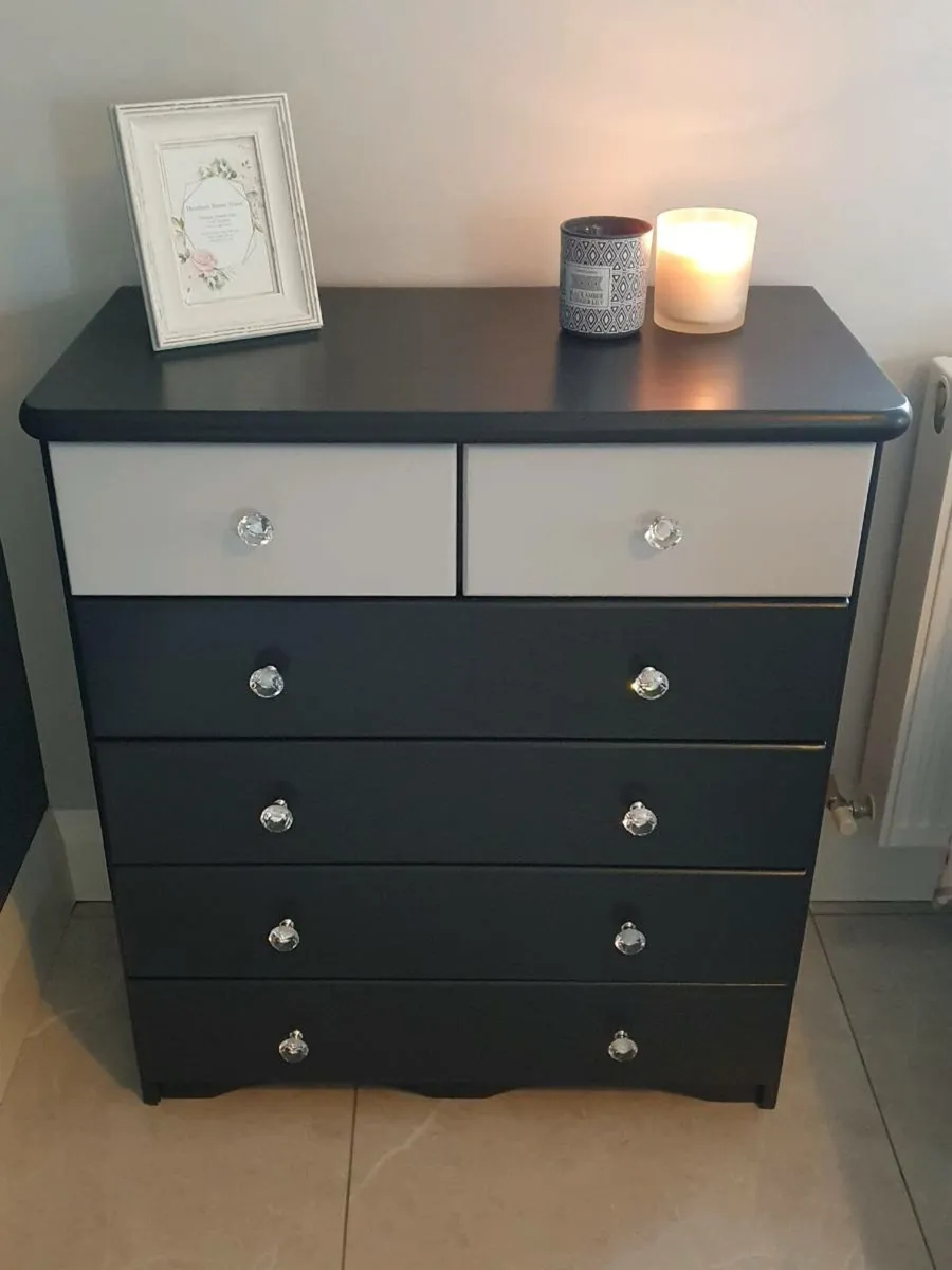 Chest of Drawers - Image 3