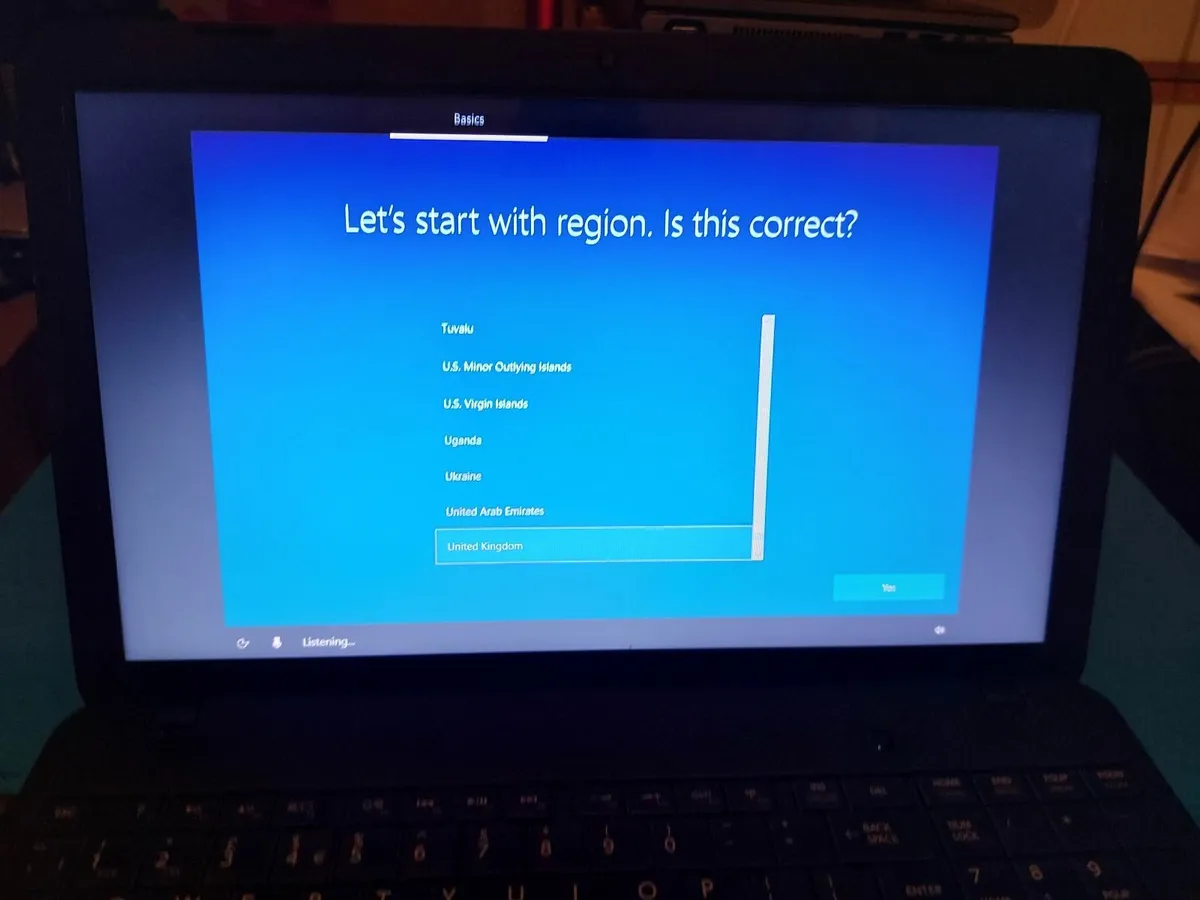 Toshiba Satellite C850-1C0, 15.6 inch laptop, 4GB - Image 2