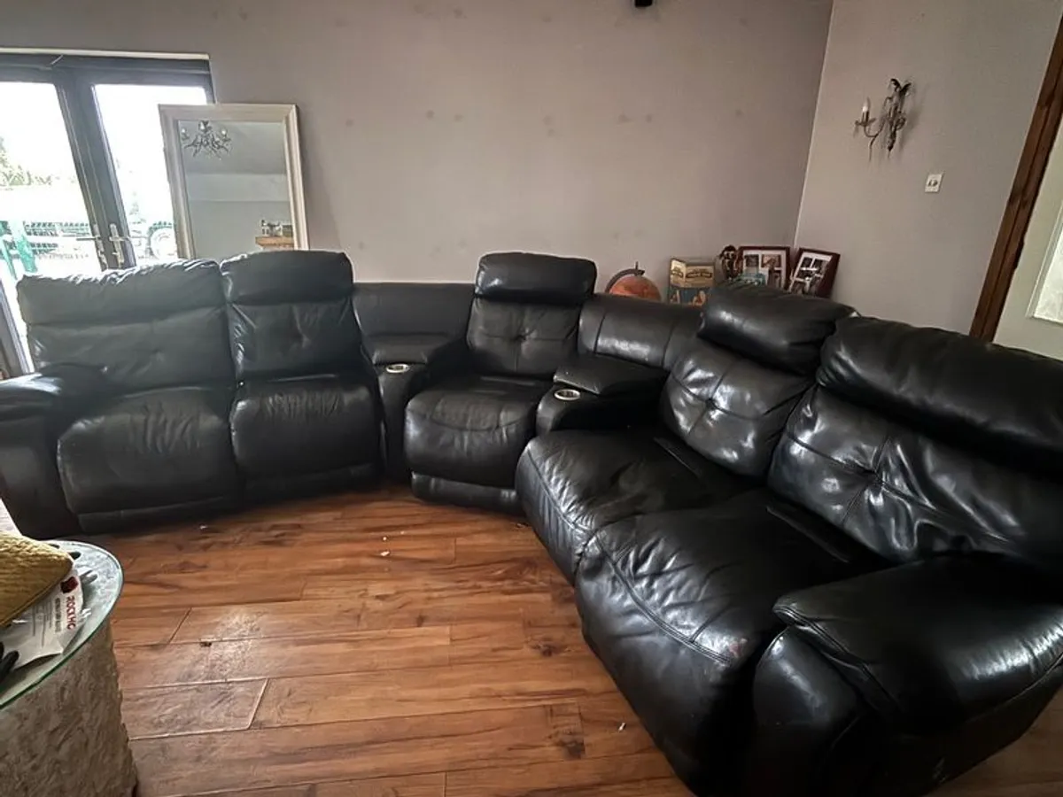 Black Leather Electric Recliner - Image 2