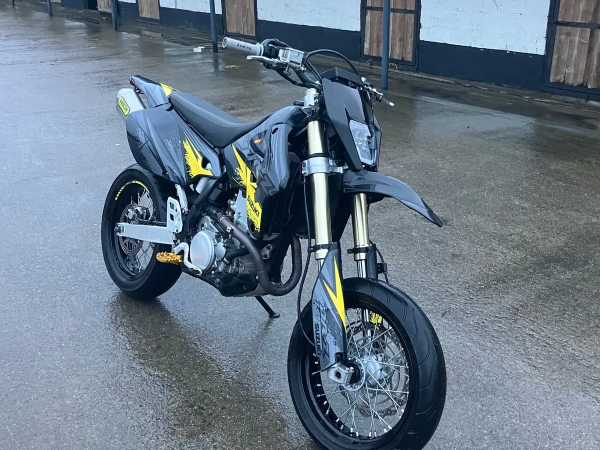 Suzuki DRZ 400 Supermoto 2005 - Image 2