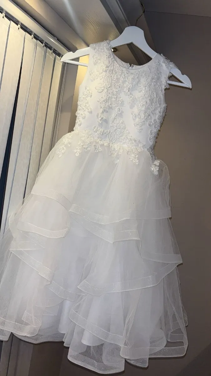 Communion dress - Image 2