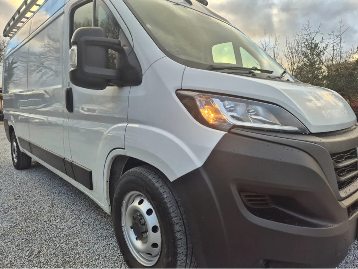 Fiat Ducato MAXI 35 LH2 2.2 140HP €20950 inc vat - Image 3