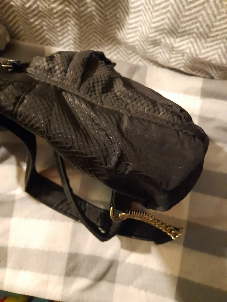 Victoria's Secret Women's Backpack in Black, Water - Image 3