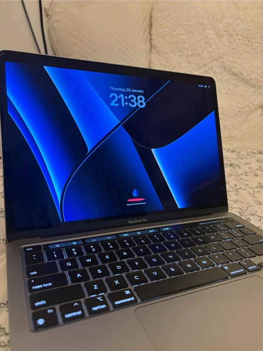MacBook Pro M1 (look at description) - Image 4